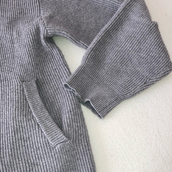 Women’s, size 2XL, Gray Zipper up Sweater with pockets NWOT - Picture 3 of 12